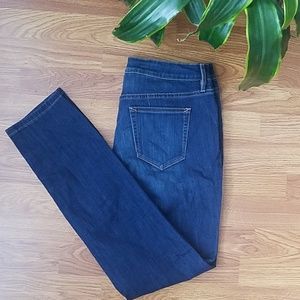 SALE 5/$20🎉a.n.a A New Approach Skinny Jeans